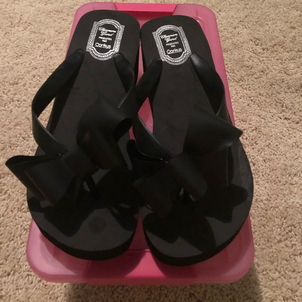Corkys Black Wedge Flip Flips Women’s Size 7
